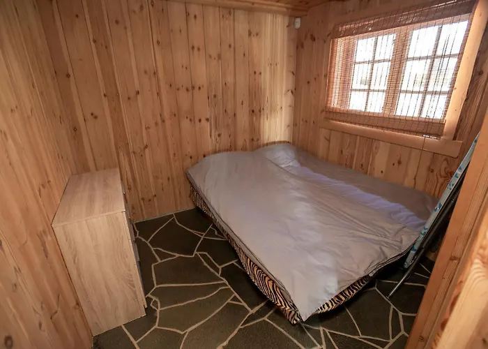 فيلة Joeveere Majutus بارنو