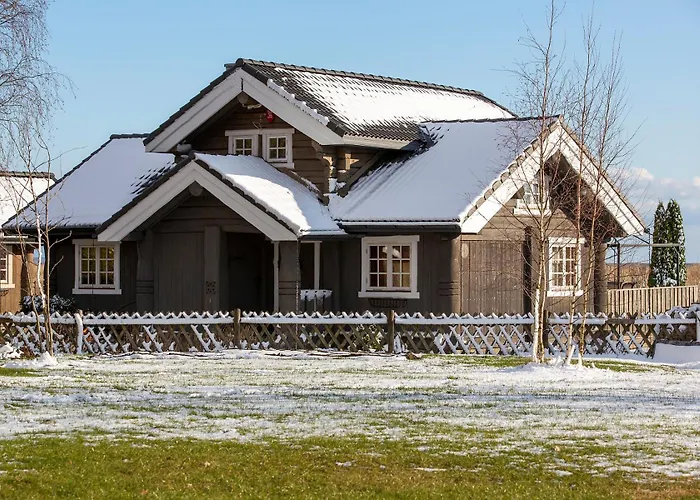 Joeveere Majutus فيلة